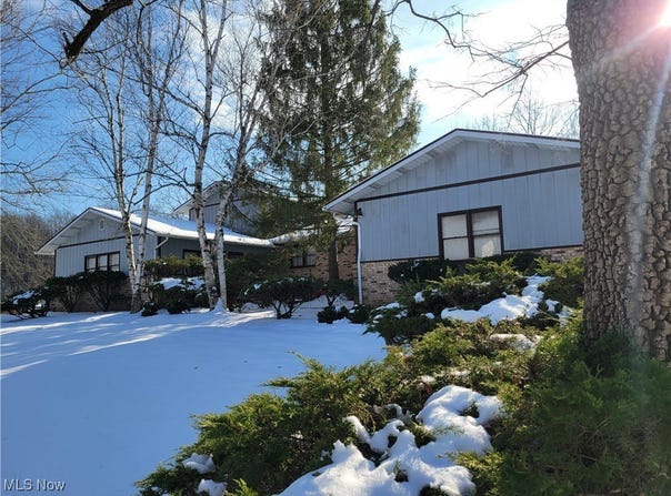 1552 jacobs Lane, Kent, OH 44240
