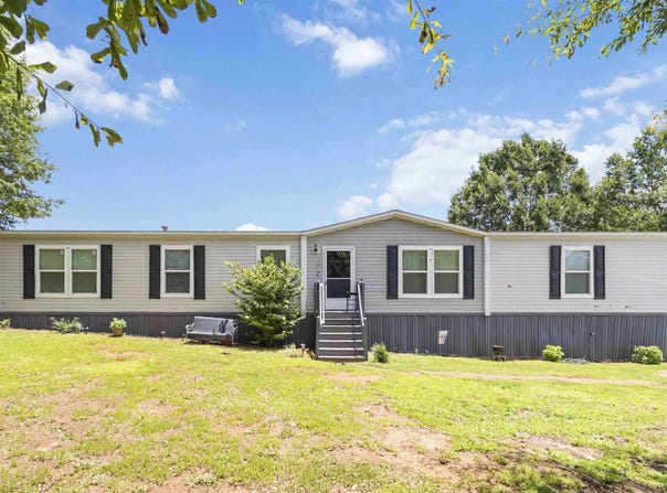 502 Shiloh Church Road, Wellford, SC 29385