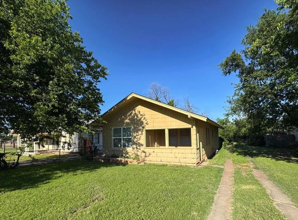 2307 GRANT STREET, Wichita Falls, TX 76309