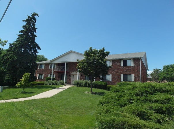 6440 W Howard Ave, Milwaukee, WI 53220