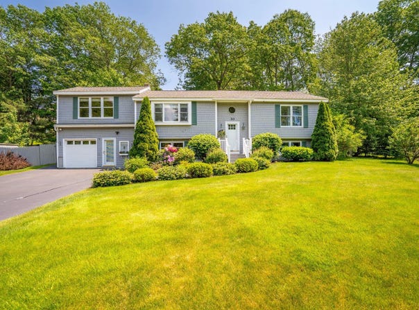 30 Date Street, Old Orchard Beach, ME 04064
