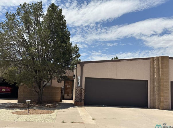 1905 Villa Drive, Artesia, NM 88210