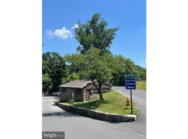 68 ROCKFORD RD, WILMINGTON, DE 19806