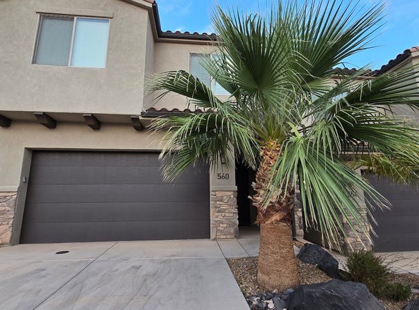 560 N VENTURA Ln, Washington, UT 84780