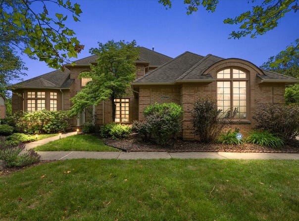 47044 Mornington Road, Canton, MI 48188