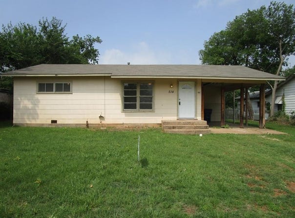 514 S Avenue C, Olney, TX 76374
