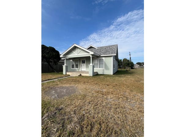 710 W King Ave, KINGSVILLE, TX 78363