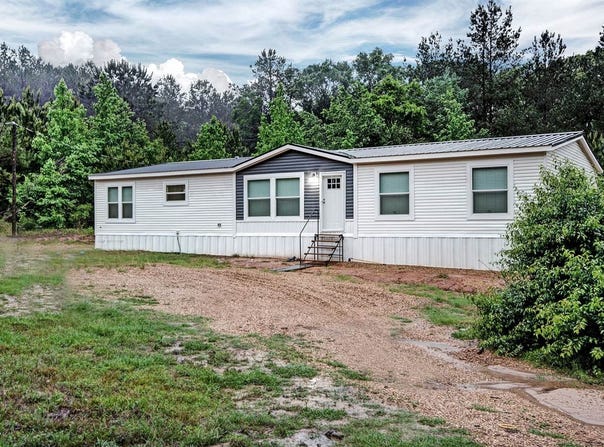 155 Dewitt Flynt Dr, Mendenhall, MS 39114