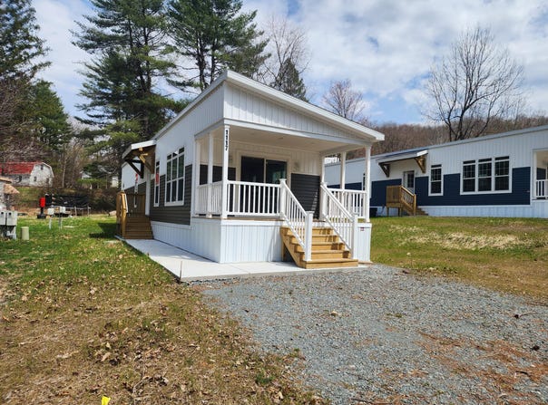 1117 Lonesome Lock Road, White Mills, PA 18473