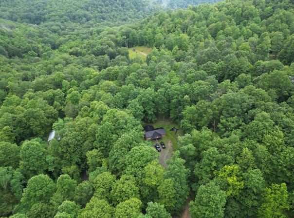 4923 Alton Road, French Creek, WV 26218