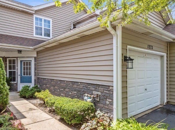 1273 Cranbrook Drive, Schaumburg, IL 60193