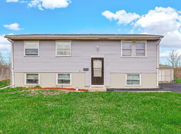 1899 Boston Street, Chicago Heights, IL 60411