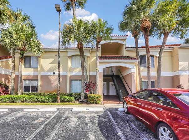 815 W Boynton Beach Boulevard, Boynton Beach, FL 33426