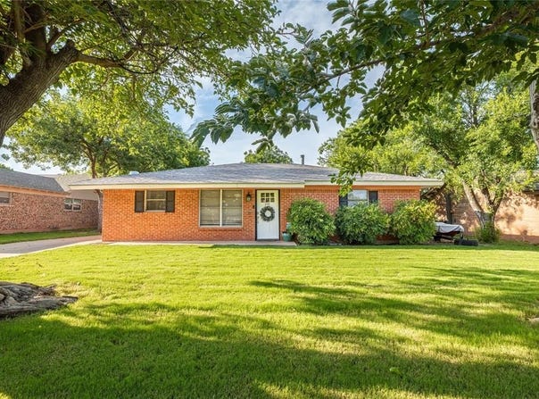 934 E North 12th Street, Abilene, TX 79601