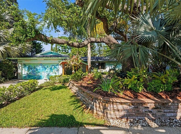2027 SETON DRIVE, CLEARWATER, FL 33763