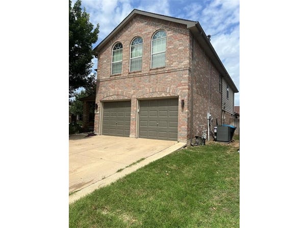 5901 Westgate Drive, Fort Worth, TX 76179