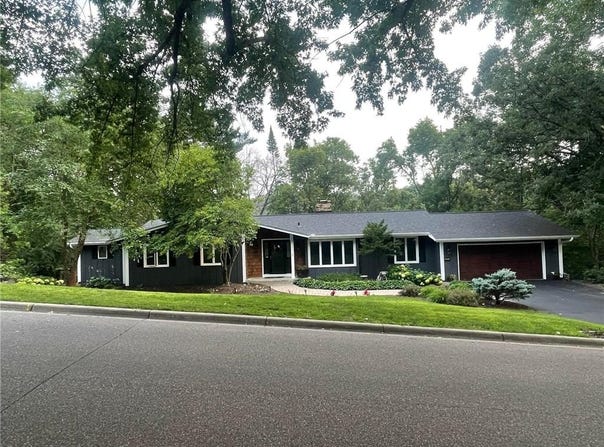 15075 Highland Trail, Minnetonka, MN 55345