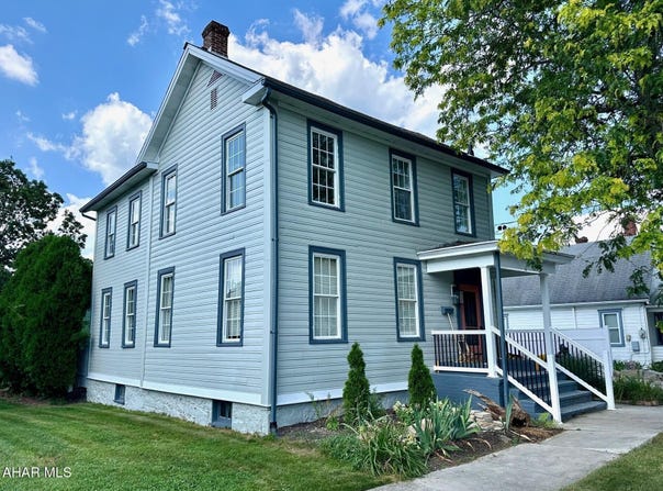 313 E John Street, Bedford, PA 15522
