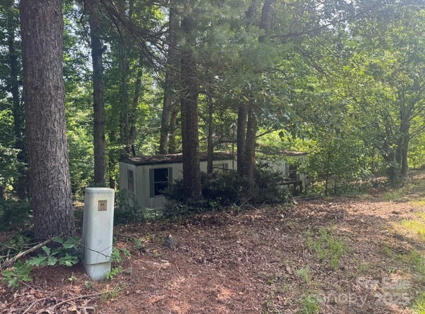 1290 Gardiol Avenue NE, Valdese, NC 28690