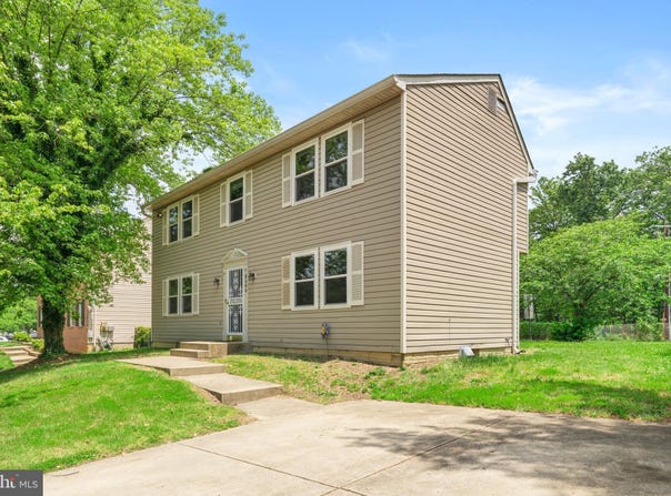 2404 OLD BROOKS DRIVE, SUITLAND, MD 20746