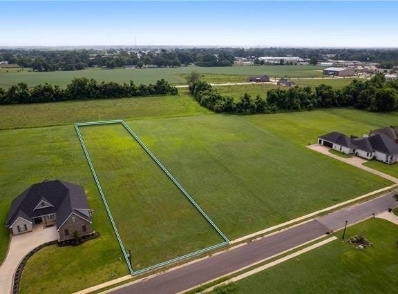 1328 BONAIRE Trace lot: 42, Alexandria, LA 71303