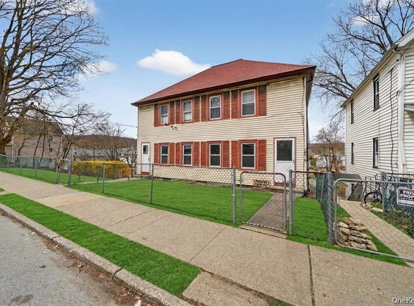 664-666 N Division St, Peekskill, NY 10566