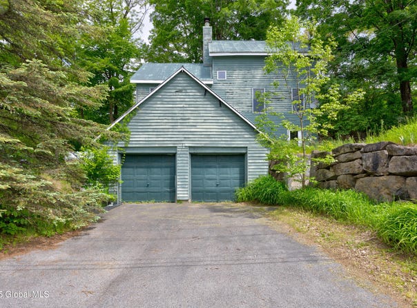 921 Route 29, Milton, NY 12863