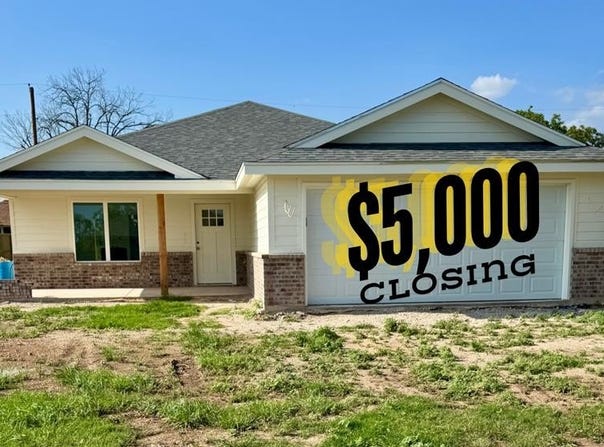 926 E 39th St, San Angelo, TX 76903