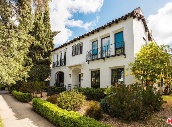 144 N Clark Dr, Beverly Hills, CA 90211