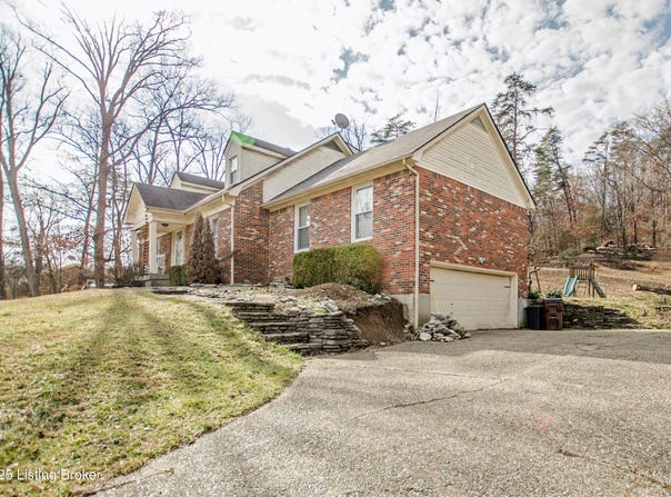 562 Peaceful Way, Shepherdsville, KY 40165