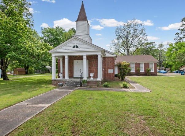 1613 HYDE PARK Cir, Covington, TN 38019