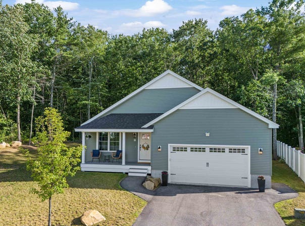 49 Whippoorwill Way, Somersworth, NH 03878