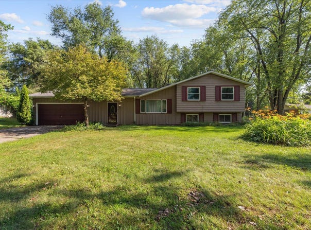5047 Savannah Avenue, Kalamazoo, MI 49048
