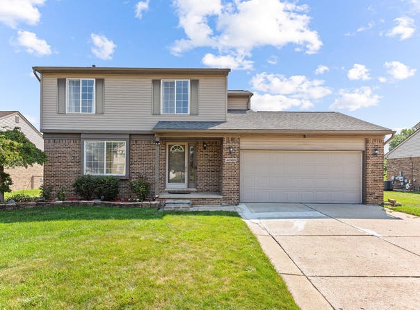 40989 Westfield Circle, Canton, MI 48188