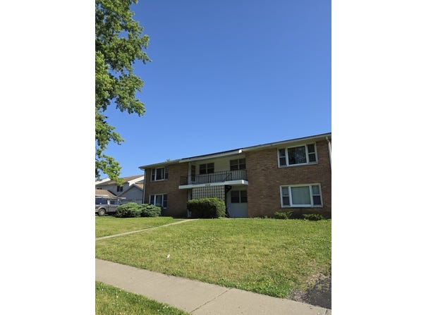 Elgin, IL 60123