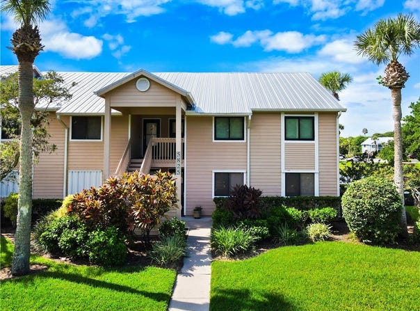 5825 Marina Drive unit: 2, Sebastian, FL 32958