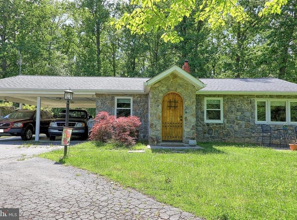 14308 BRISTOW RD, MANASSAS, VA 20112
