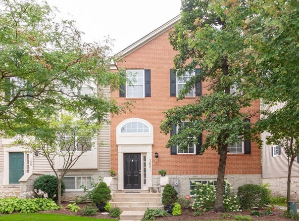 168 WILLOW Boulevard, Willow Springs, IL 60480