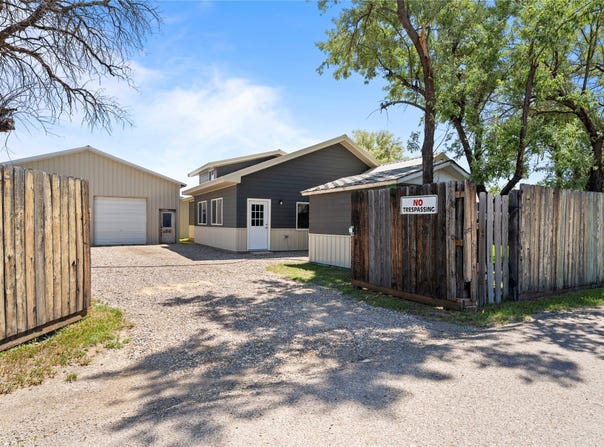 29 12th Street, Vaughn, MT 59487