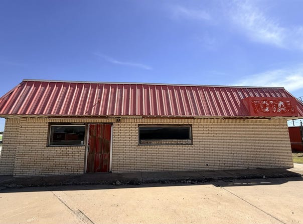 405 W Russworm Dr, Watonga, OK 73772