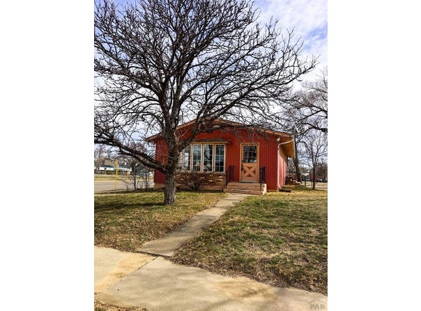702 Grove Ave, Las Animas, CO 81054