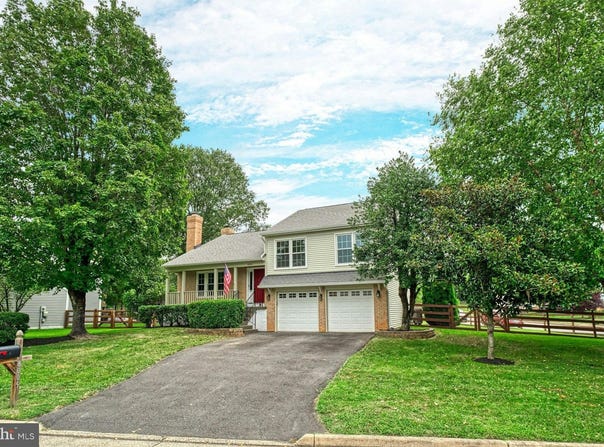 8005 ROCKY RUN ROAD, GAINESVILLE, VA 20155
