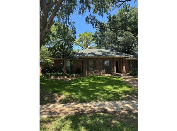 109 Lansdowne Circle, Coppell, TX 75019