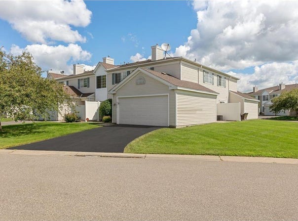 14655 Evergreen Trail, Apple Valley, MN 55124
