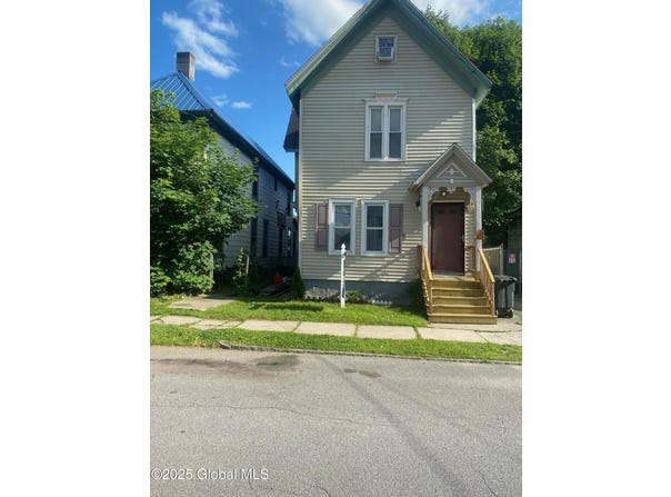 6 Water Street, Johnstown, NY 12095