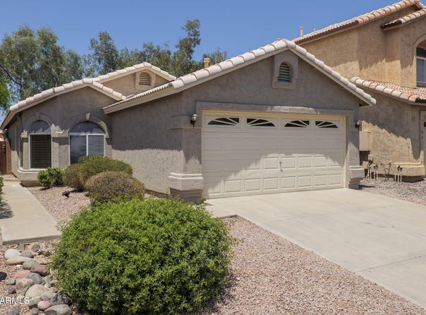 3114 E KRISTAL Way, Phoenix, AZ 85050