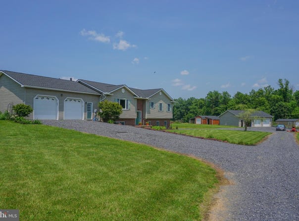 138 CROOKED CREEK ROAD, GETTYSBURG, PA 17325