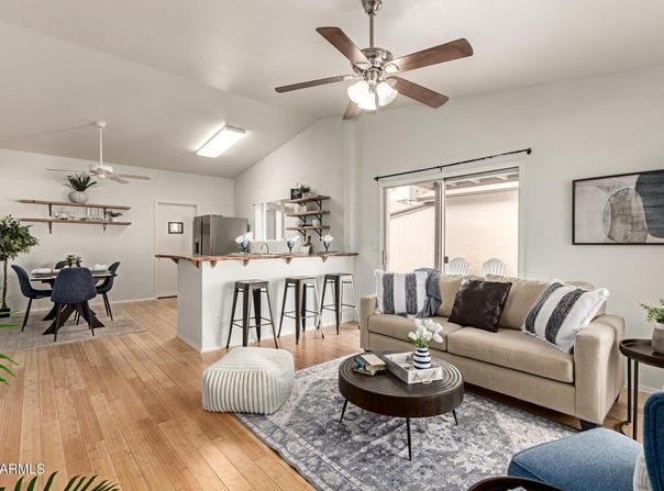 5135 E EVERGREEN Street, Mesa, AZ 85205