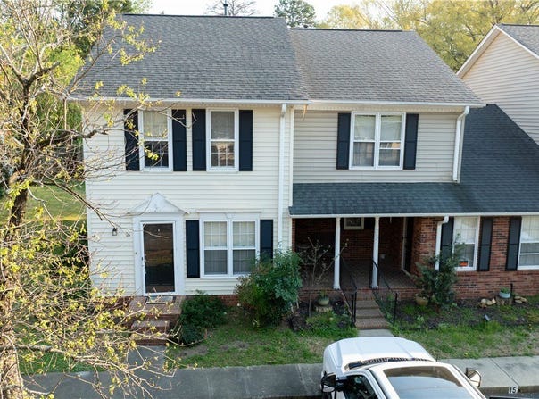 16 Somersett Drive, Spartanburg, SC 29301