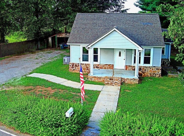 526 Roosevelt Dr, Sparta, TN 38583